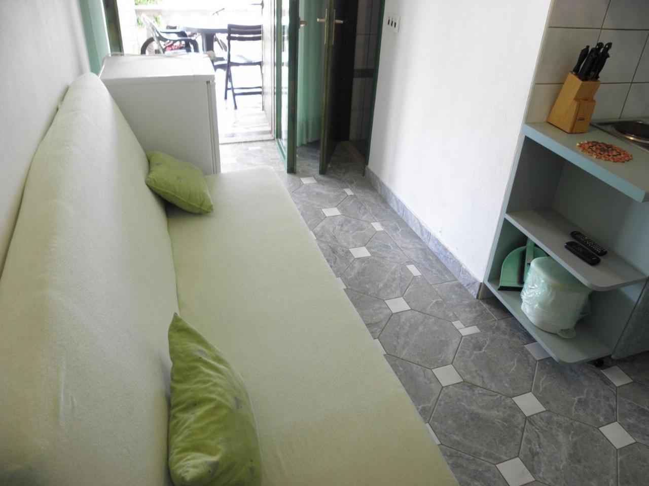 Apartments Brane - 180M To The Sea Vrsi Bagian luar foto